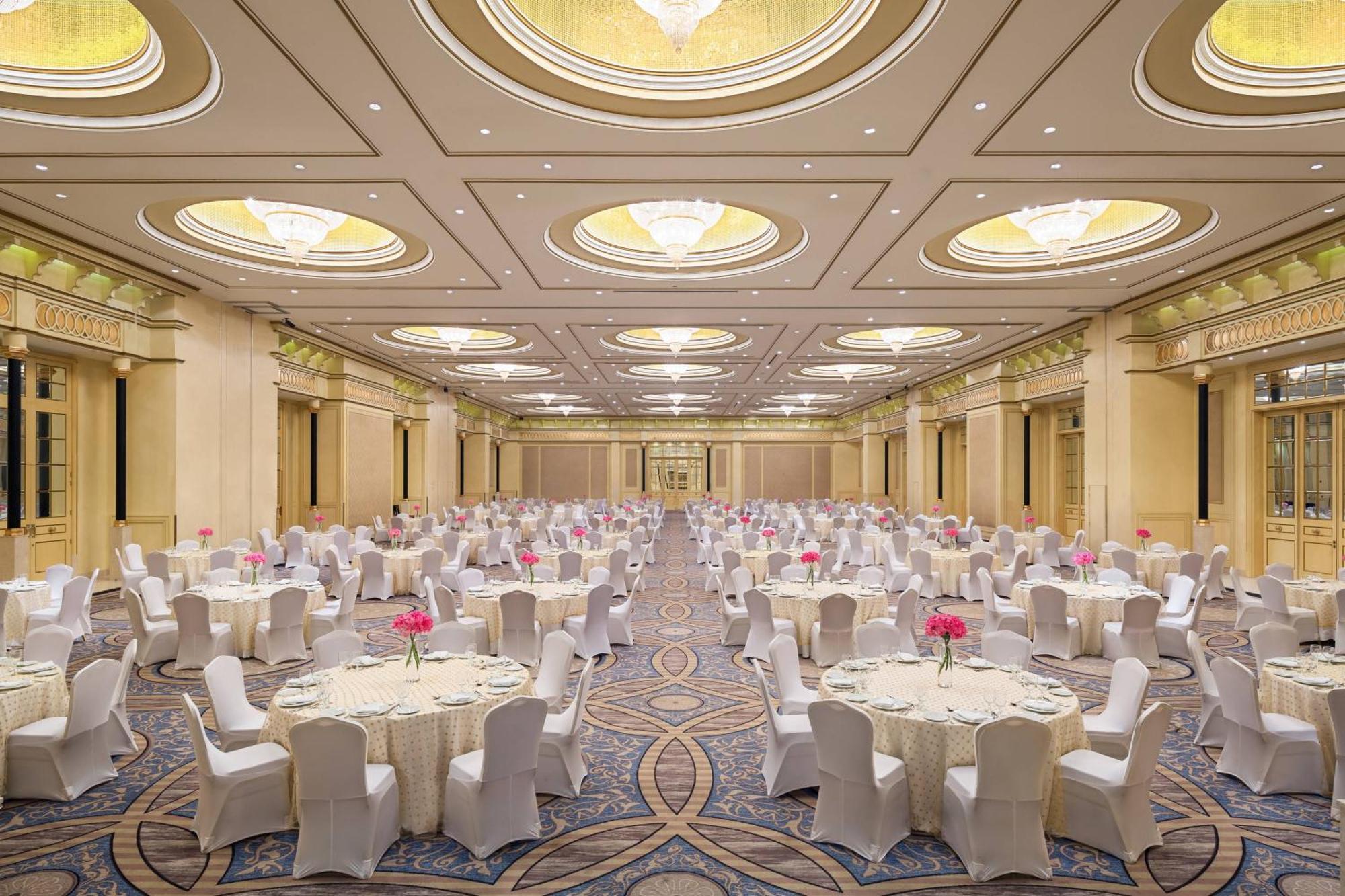 Sheraton Dammam Hotel & Convention Centre Экстерьер фото The Grand Ballroom