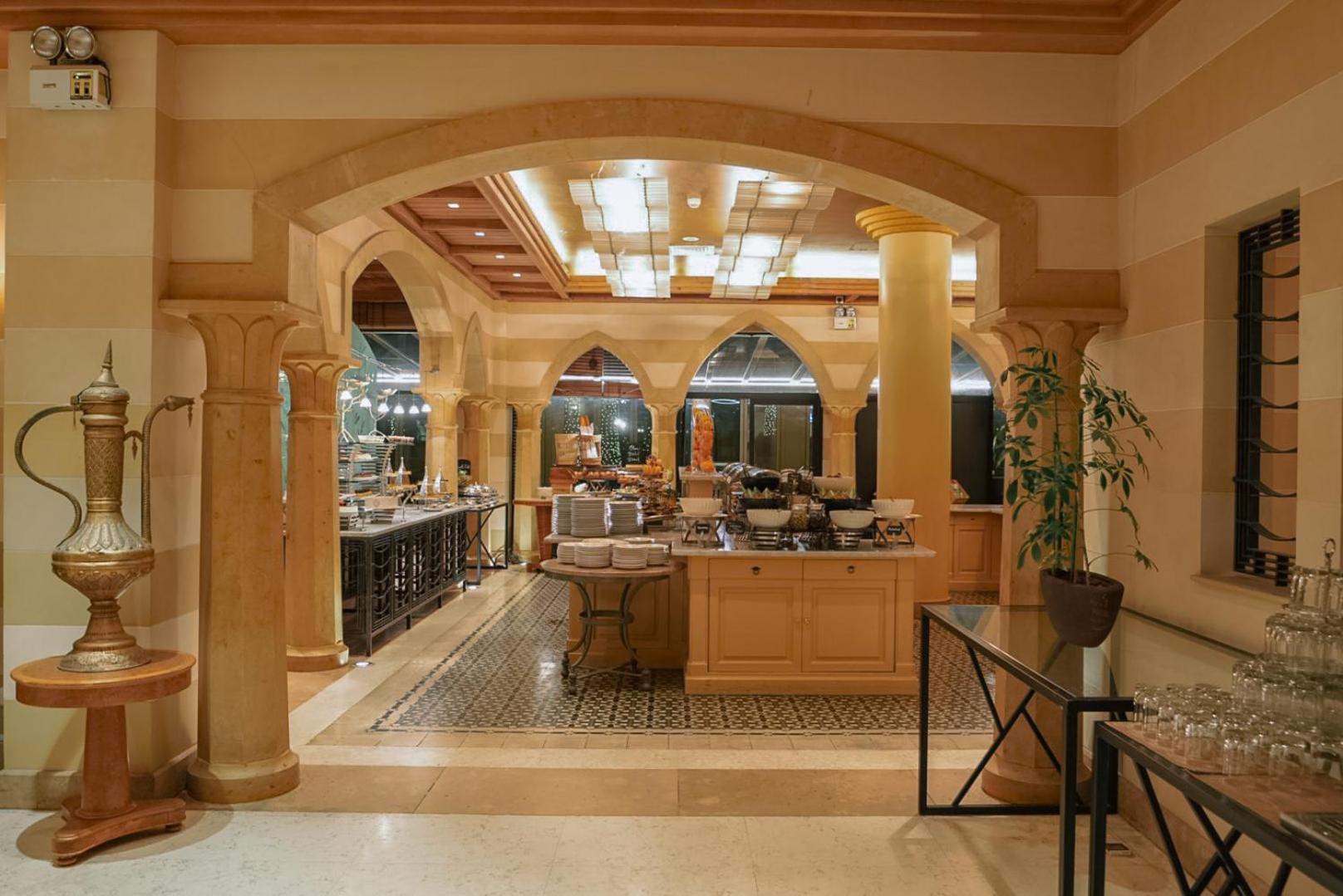 Sheraton Dammam Hotel & Convention Centre Экстерьер фото