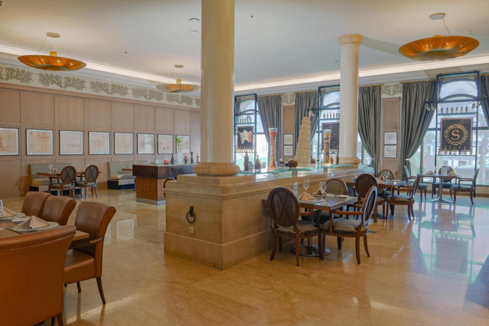 Sheraton Dammam Hotel & Convention Centre Экстерьер фото